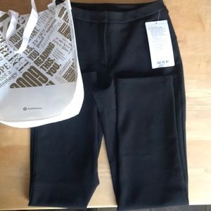 Lululemon on the move pant